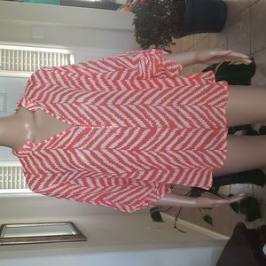 Signature Studio l Henley vneck button tab dramatic sleeve semisheer chevron